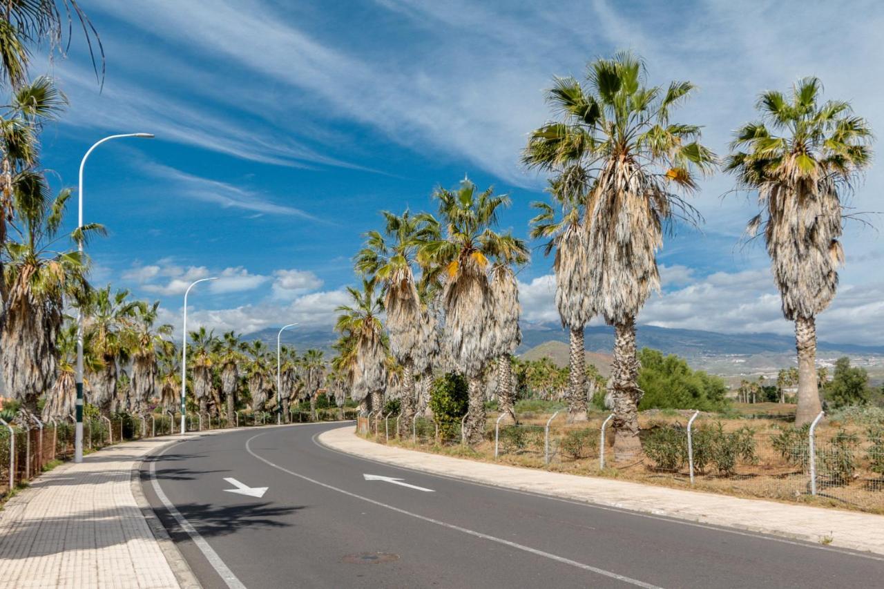 Golf View Apartment - Stunning Ocean View Golf Del Sur San Miguel de Abona Exterior foto
